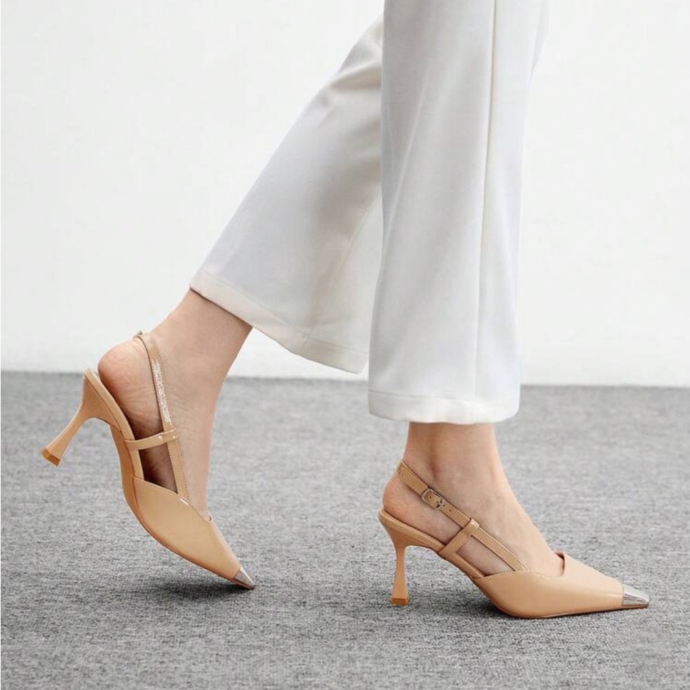 Cream beige heels with silver cap toe detail - Picture 6 of 8
